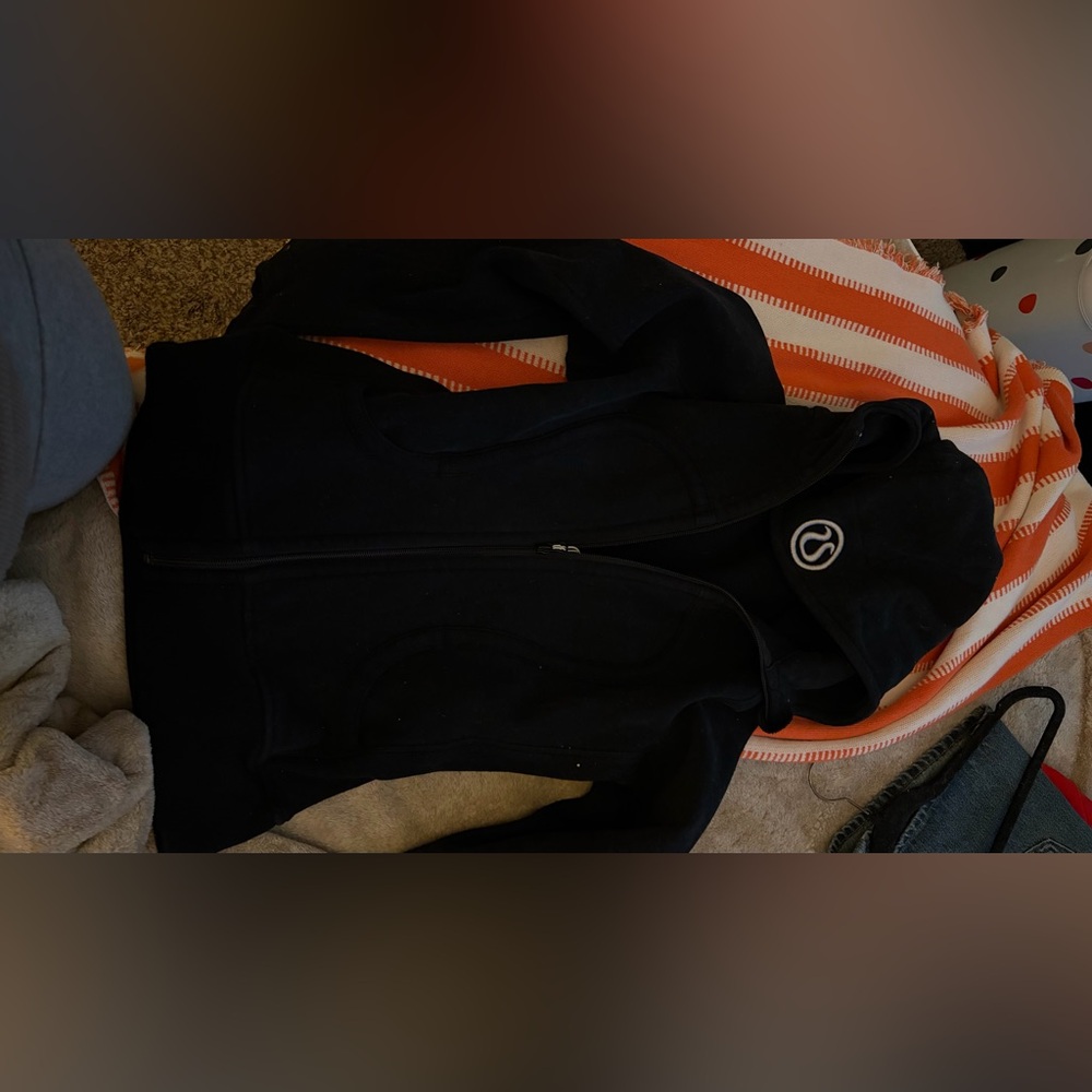 Lululemon Black Zip-Up Hoodie